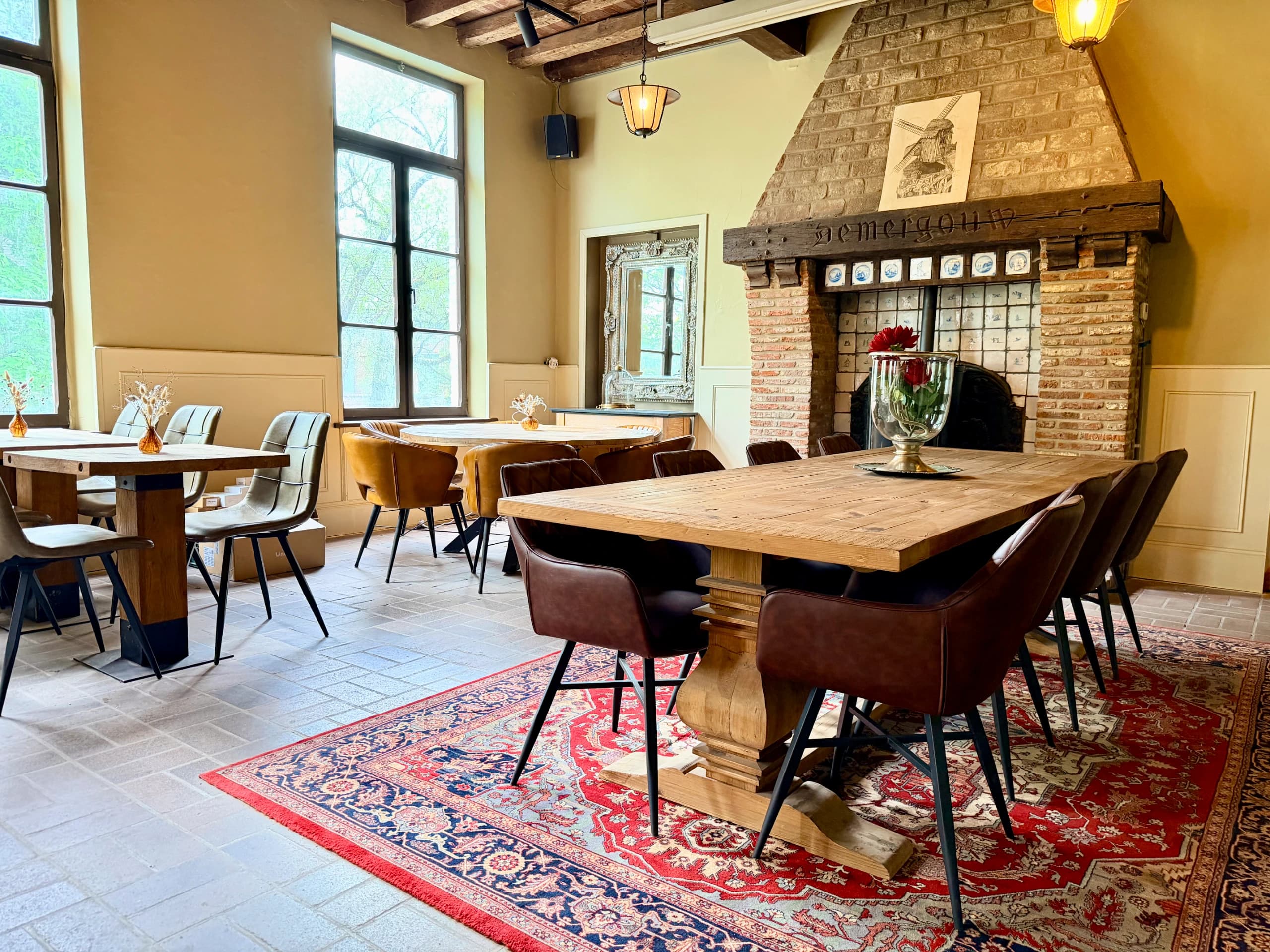 Dining Ambience